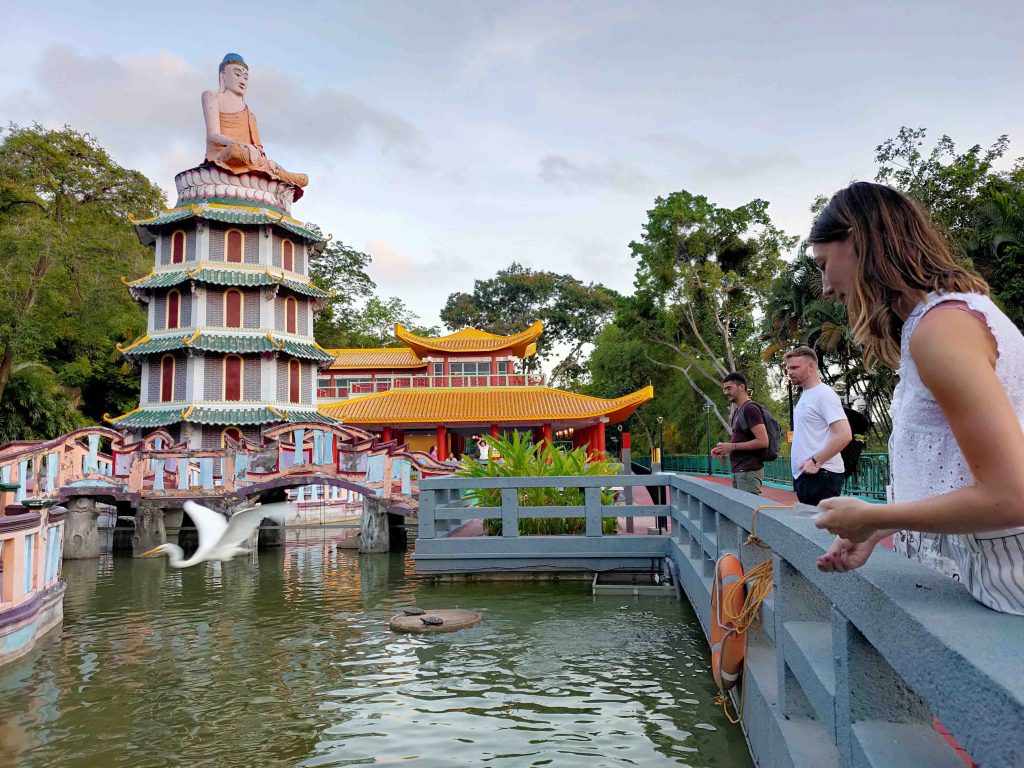 Singapore Day Tour - Western Attractions