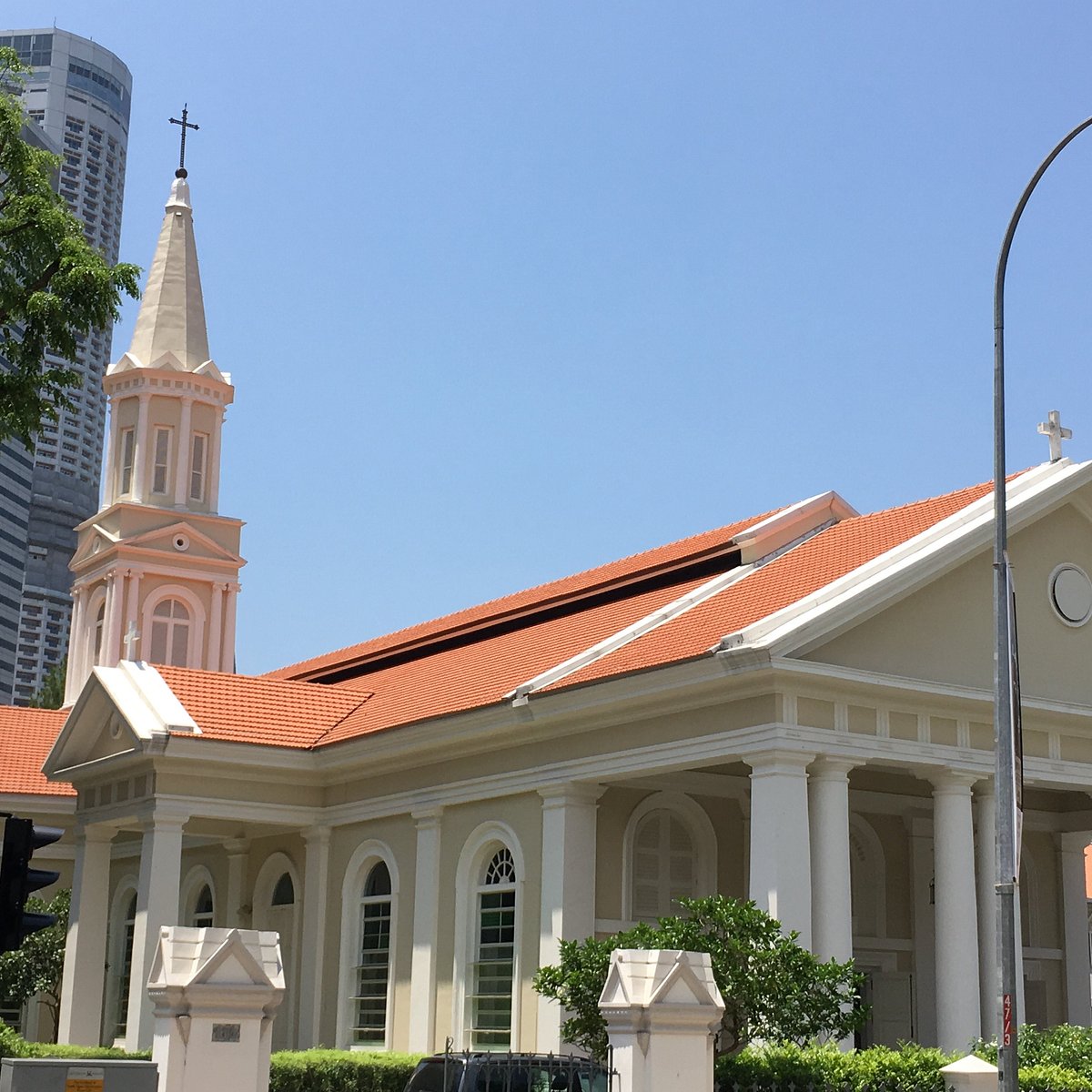 Singapore National Monuments Walking Tour