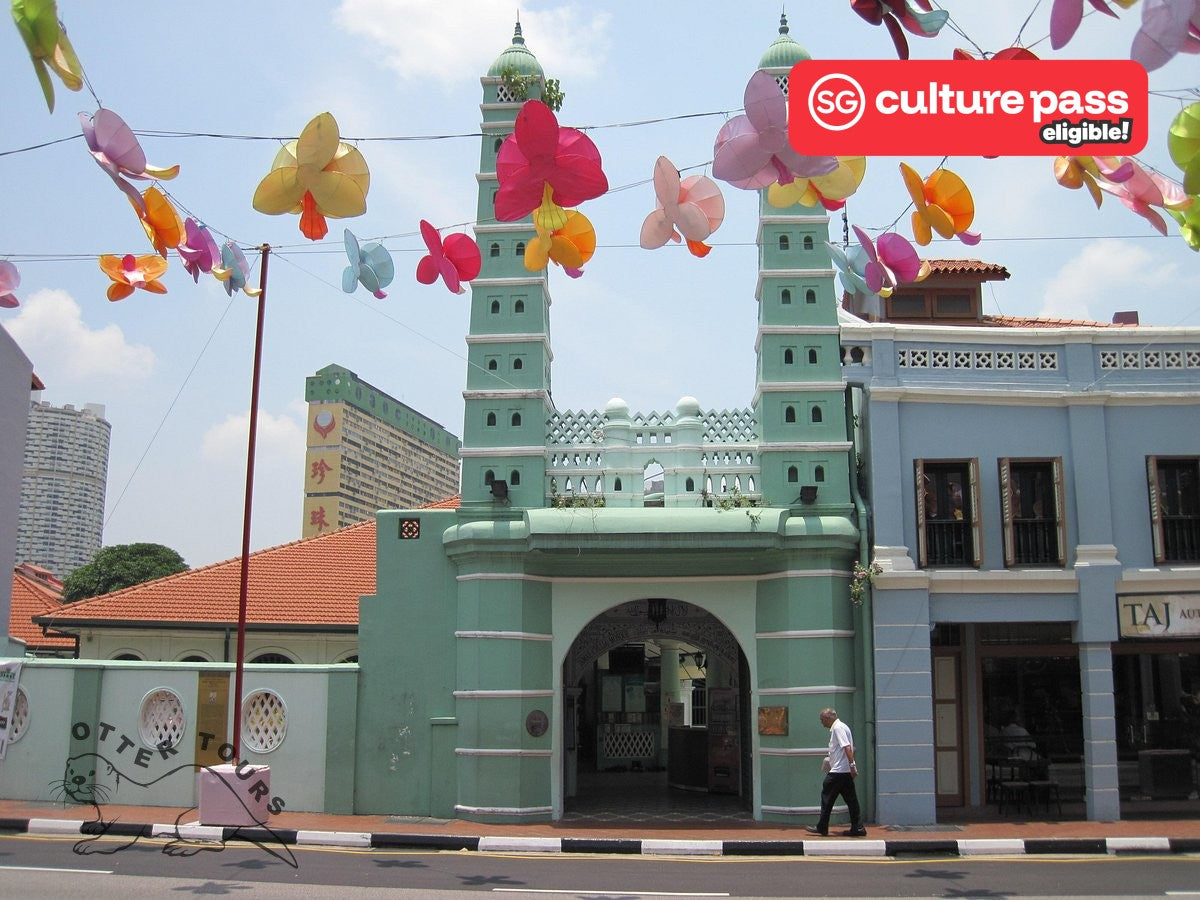 Singapore National Monuments Walking Tour